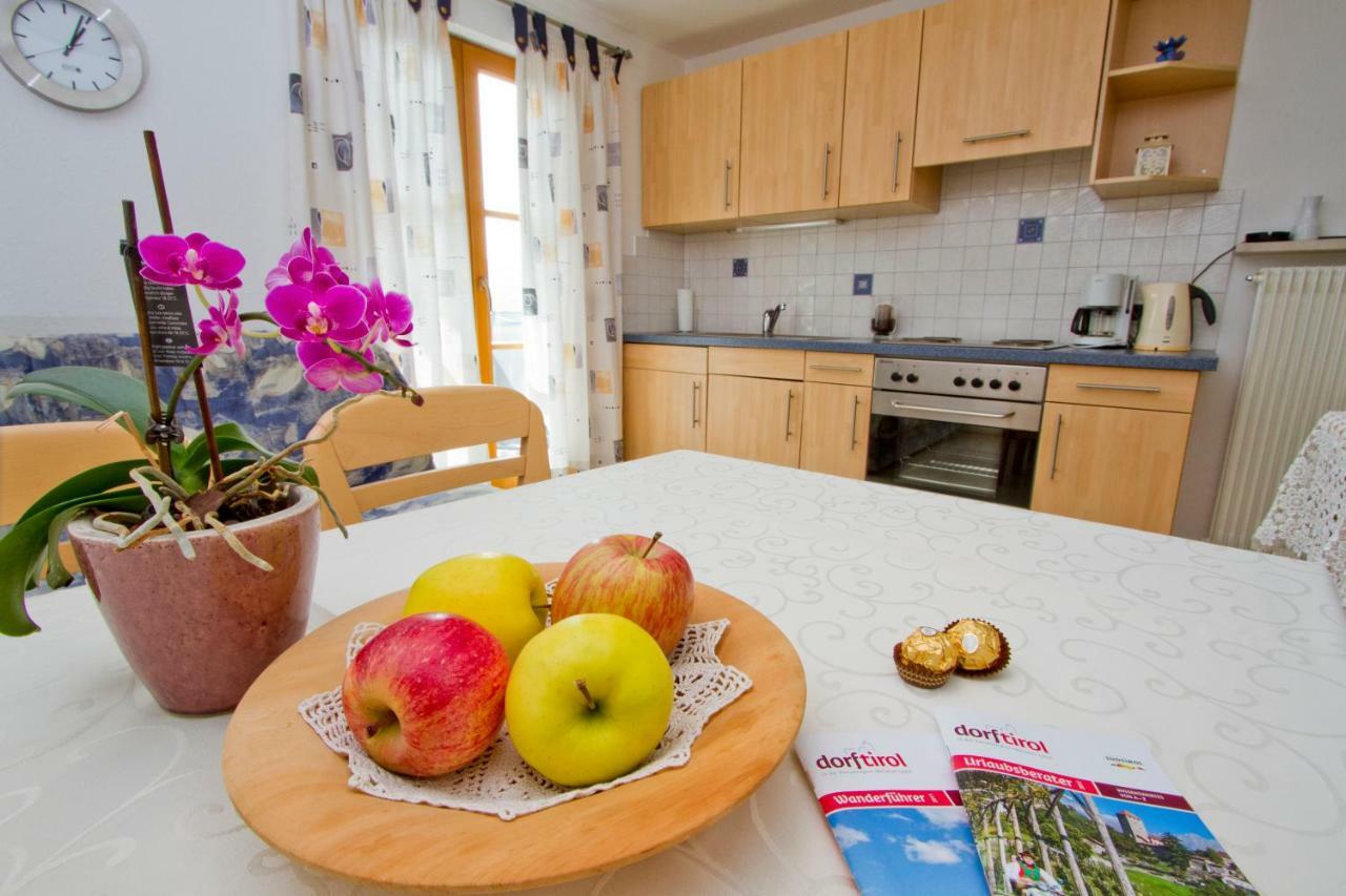 Haus Niederweg Apartment Тироло Екстериор снимка